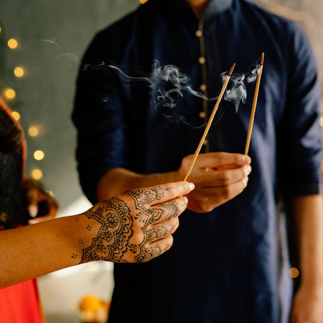 https://myvibeup.com/wp-content/uploads/2024/04/myvibeup-11.jpg